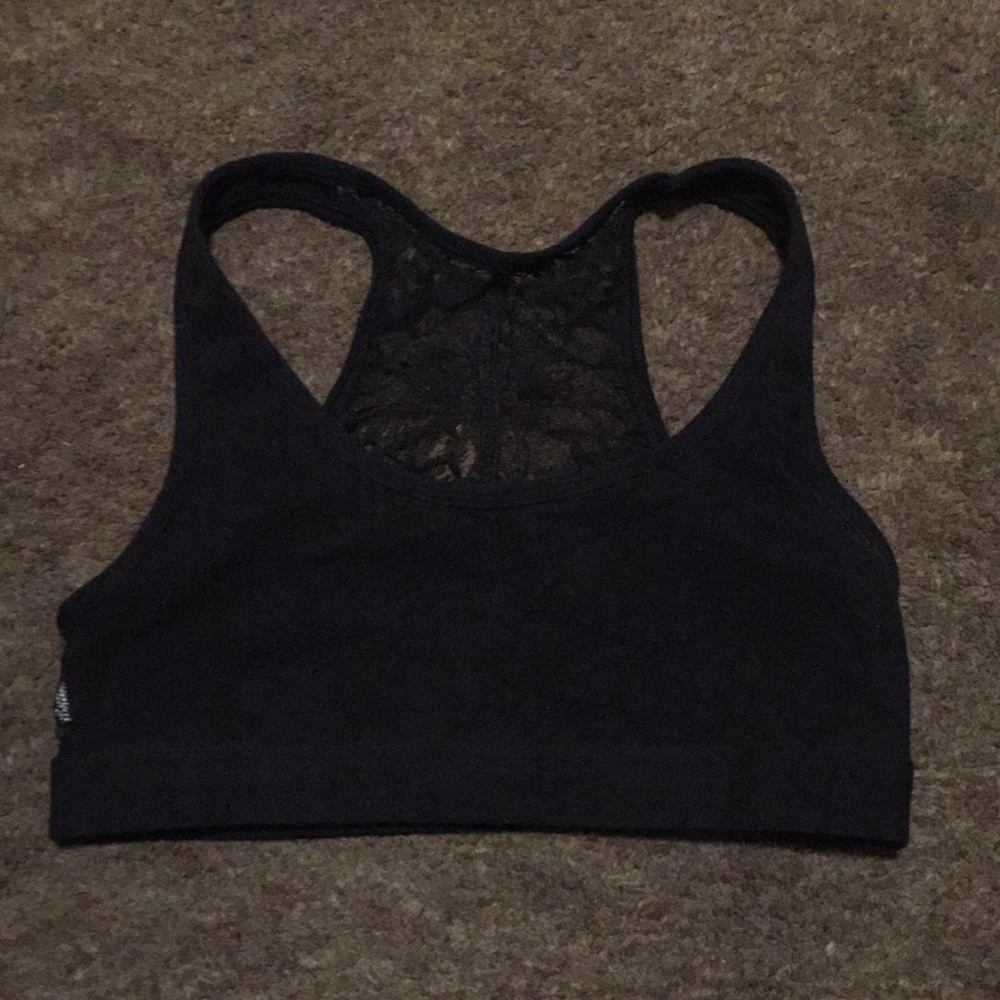 3/$10 Victoria’s Secret PINK Black Sports Bra